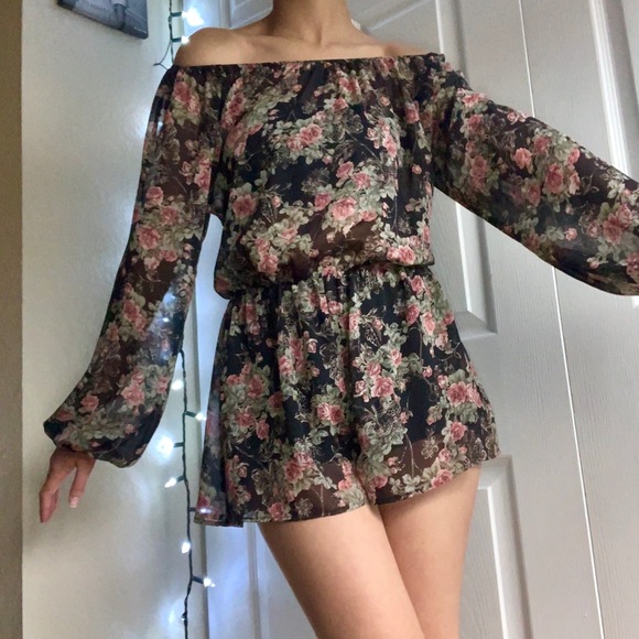 Floral Romper - Picture 1 of 2